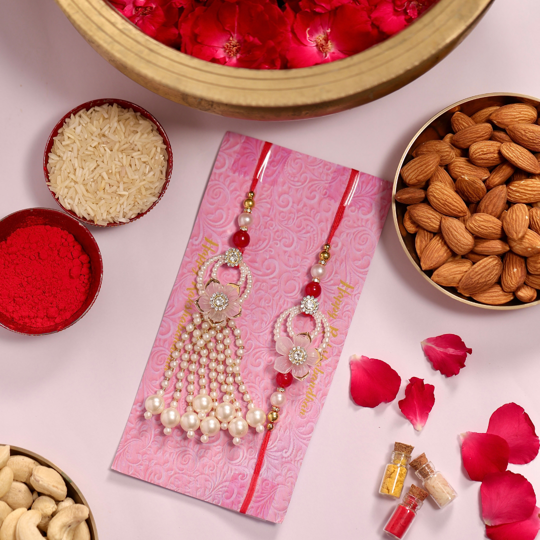 TYOHAAR Flower Rakhi and Lumba Set