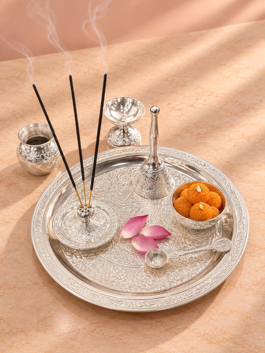 Tyohaar German Silver Pooja Thaali set of 7