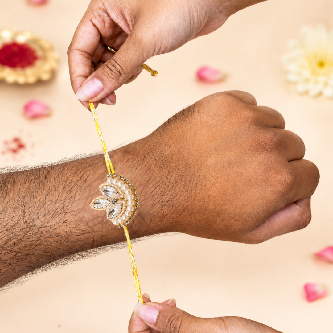 Kaliraa Diamond Rakhi and Lumba Set For Bhahiya and Bhabhi