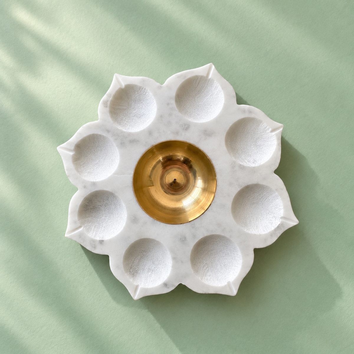 Riddhi Navjyoti Urli and Brass Ghanti Gift Set