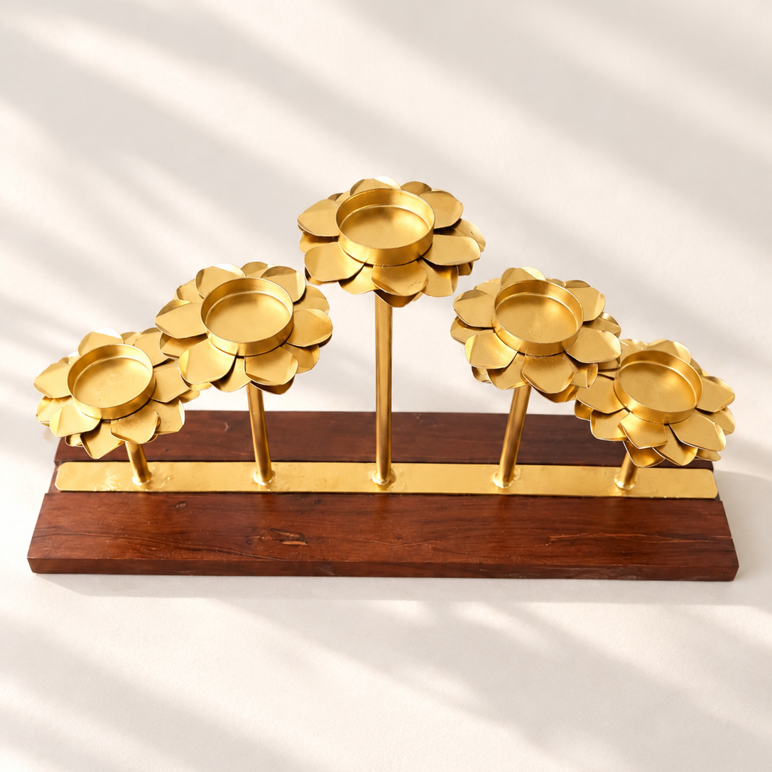 Ketki Statement Candle Holder